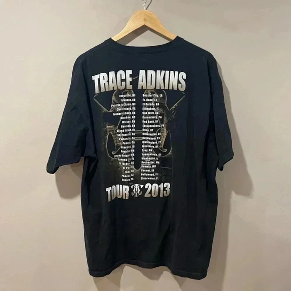 Trace Adkins 2013  Concert T-Shirt - Picture 2 of 7
